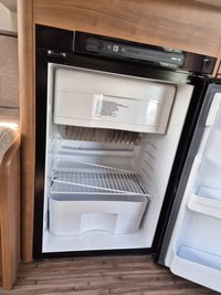 USED ELDDIS AFFINITY 482 Stunning 2 berth