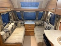 USED SWIFT CHALLENGER SPORT 564 Stunning, motor mover