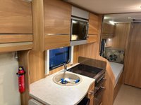 USED SWIFT CHALLENGER SPORT 564 Stunning, motor mover