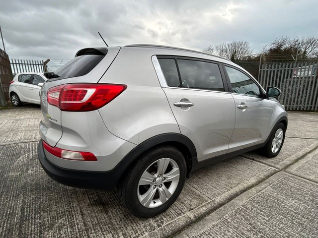2013 Kia Sportage 1.7L 2 5dr - Photo 11