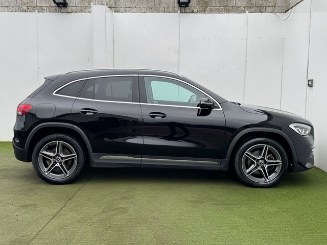 2022 Mercedes-Benz GLA - Photo 3