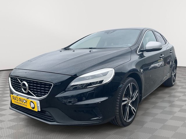 2018 VOLVO V40 - Photo 4