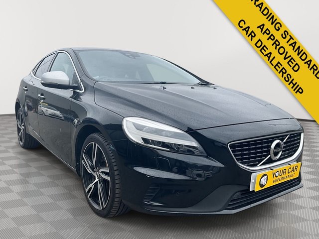 2018 VOLVO V40 - Photo 3