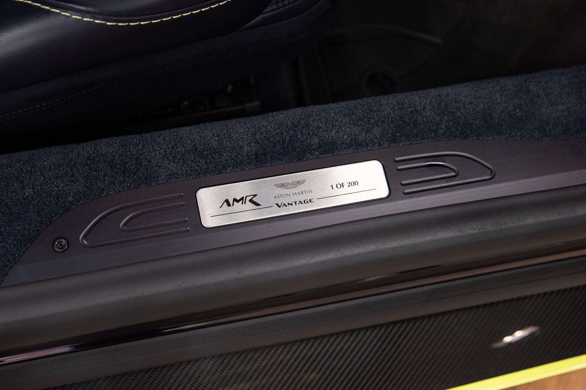 USED 2020 09 ASTON MARTIN VANTAGE 4.0 V8 AMR Hero Manual  