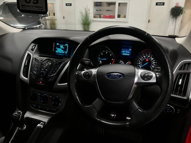 View our FORD FOCUS