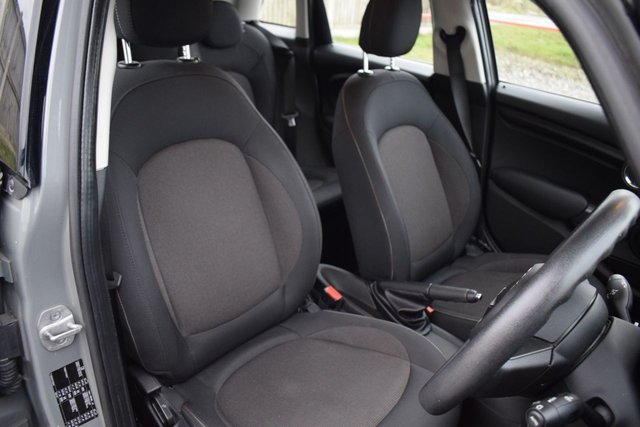 2017 MINI HATCH - Photo 9
