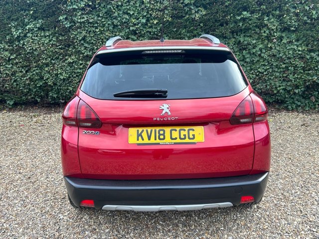 2018 PEUGEOT 2008 - Photo 6