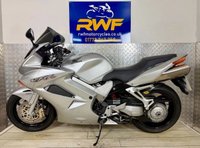 USED 2003 03 HONDA VFR800 www.sellingyourbike.co.uk 
