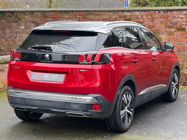 2018 PEUGEOT 3008 - Photo 10