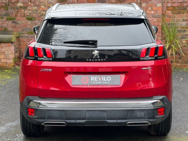 2018 PEUGEOT 3008 - Photo 12