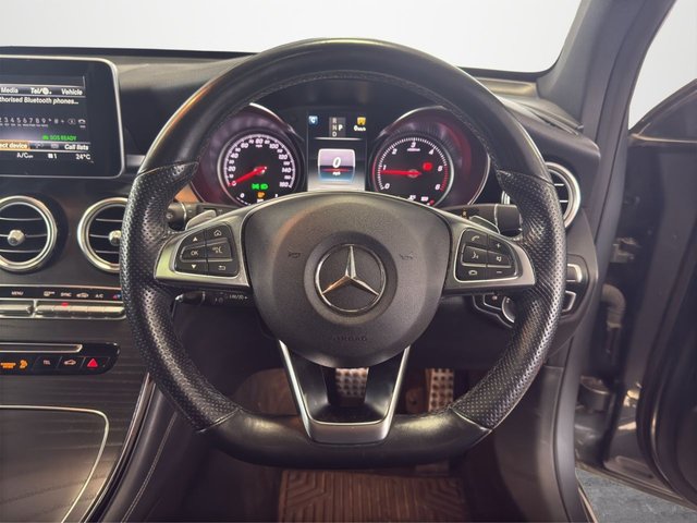 2018 MERCEDES-BENZ GLC 2.1 GLC250d AMG Line (Premium) SUV 5dr Diesel G-Tronic+ 4MATIC Euro 6 (s/s) (204 ps) - Photo 11
