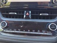 USED 2019 19 TOYOTA COROLLA 1.8 VVT-h Icon Touring Sports 5dr Petrol Hybrid CVT Euro 6 (s/s) (122 ps) 