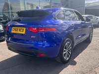 USED 2018 68 JAGUAR F-PACE 2.0 D180 R-Sport SUV 5dr Diesel Auto AWD Euro 6 (s/s) (180 ps) THIS CAR COMES WITH 6 MONTHS WARRANTY , BREAKDOWN COVER & RECOVERY++  GREAT EXAMPLE OF AUTOMATIC SUV + NAVIGATION SYSTEM + BLUETOOTH + DAB RADIO + USB CONNECTION + FRONT AND REAR PARKING SENSORS + HALF  LEATHER TRIM  + FRONT HEATED SEATS + CRUISE CONTROL + DUAL CLIMATE CONTROL + 19 INCH ALLOY WHEELS + AUTO START STOP + ELECTRIC PARKING BRAKE + HILL HOLD ASSIST + TRACTION CONTROL + DAY TIME RUNNING LIGHTS + KEY LESS START + TRAFIC SIGN MONITORING + FULL LEATEHER STITCHED STEERING WHEEL +