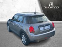 USED 2018 18 MINI HATCH 1.5 Cooper D Hatchback 5dr Diesel Steptronic Euro 6 (s/s) (116 ps) LOW MILES + AUTO + SAT NAV + CAMERA
