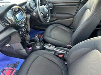 USED 2018 18 MINI HATCH 1.5 Cooper D Hatchback 5dr Diesel Steptronic Euro 6 (s/s) (116 ps) LOW MILES + AUTO + SAT NAV + CAMERA