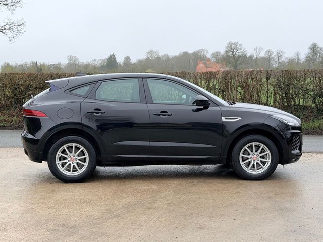 2018 Jaguar E-Pace 2L R-Dynamic 5dr - Photo 8