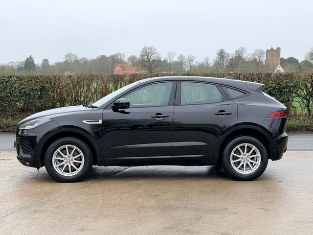 2018 Jaguar E-Pace 2L R-Dynamic 5dr - Photo 9