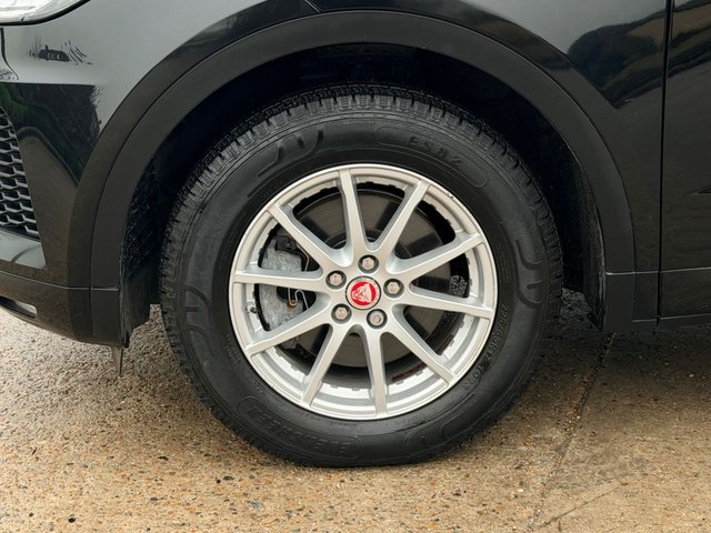 2018 Jaguar E-Pace 2L R-Dynamic 5dr - Photo 12