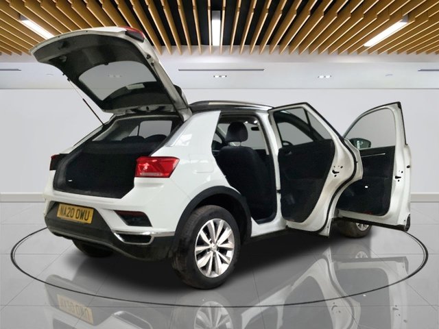 2020 Volkswagen T-Roc 1L Design 5dr - Photo 11