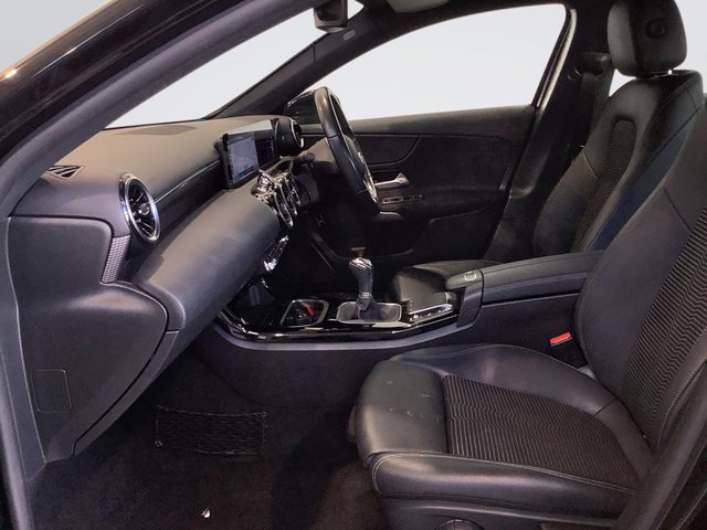 2020 Mercedes-Benz A-Class 1.3L Sport 4dr - Photo 12