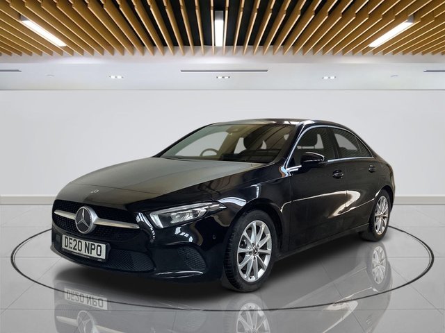 2020 Mercedes-Benz A-Class 1.3L Sport 4dr - Photo 4