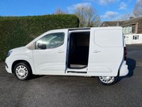 USED 2023 73 VAUXHALL COMBO CARGO PRO VAN 2300  L1 H1 1.5 TD 100PS One Company Owner, 58,000 Miles,  Loads Of Standard Features Including Air Con, Dual Passengers Seat (3 Seater) Touchscreen Stereo With SatNav, Rear Camera & Loads More!