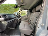 USED 2026 26 RENAULT TRAFIC SL30 EXTRA VAN L1 H1 SWB 2.0 DCI 130PS  New / Pre Reg With Delivery Miles, 3 Yr / 100k Warranty Popular Extra Model In Urban Grey With Excellent Spec Inc Air Con, Media Screen, Sat Nav, Rear Camera, Alloy Wheels And Much More!