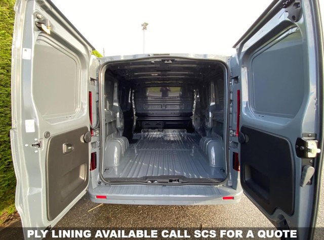 2026 RENAULT TRAFIC - Photo 9