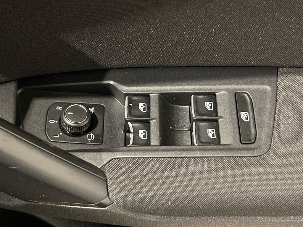 USED 2017 66 VOLKSWAGEN TIGUAN 2.0 TDI BlueMotion Tech SE Navigation SUV 5dr Diesel Manual 4Motion Euro 6 (s/s) (150 ps) APPLE CAR PLAY AND ANDROID AUTO
