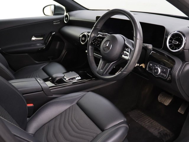 2019 Mercedes-Benz A Class 1.5L Se 5dr - Photo 10