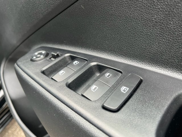 2022 HYUNDAI I10 2022 1.0 T-GDi N Line Hatchback 5dr Petrol Manual Euro 6 (s/s) (100 ps) - Photo 9