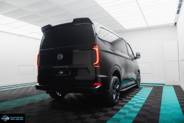 2026 Volkswagen Transporter - Photo 12