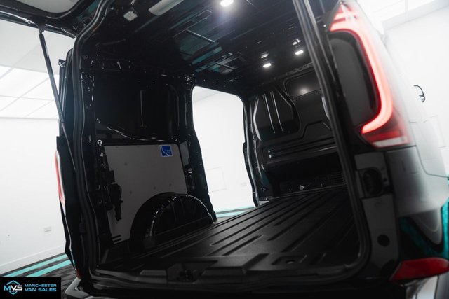 2026 Volkswagen Transporter - Photo 11