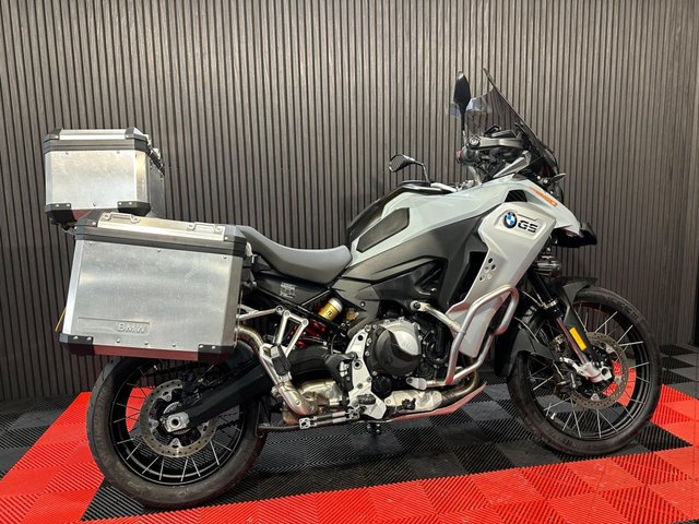View our BMW F 850 GS Adventure