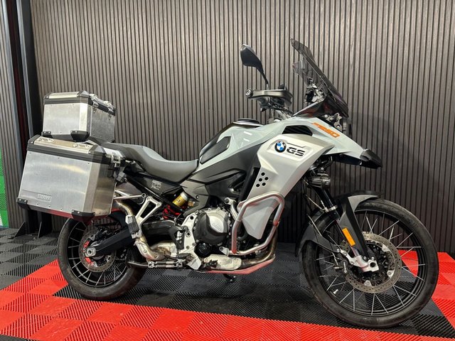 View our BMW F 850 GS Adventure