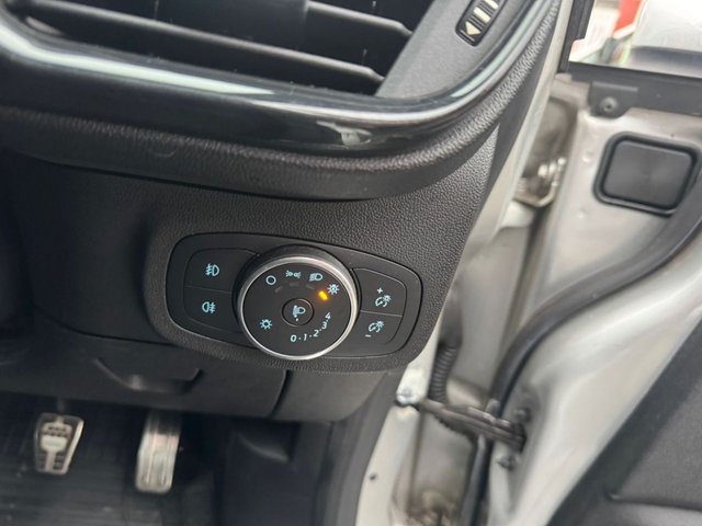 2018 FORD FIESTA - Photo 12