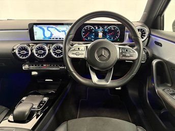 2018 Mercedes-Benz A-Class 2L Amg Line 5dr - Photo 2