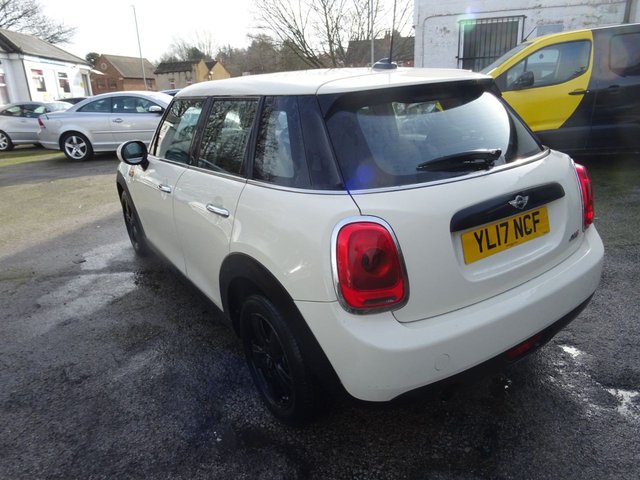 2017 MINI Hatch 1.2L One 5dr - Photo 7