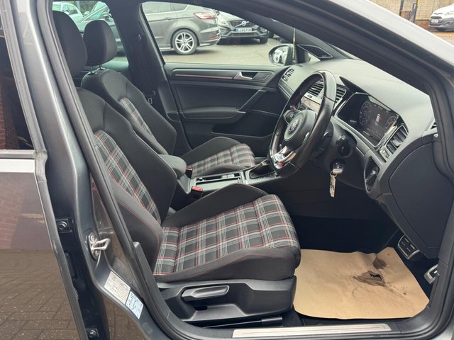 2018 VOLKSWAGEN GOLF 2018 2.0 TSI GTI Performance DSG Euro 6 (s/s) 5dr - Photo 11