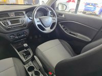 USED 2017 17 HYUNDAI I20 1.2 SE Hatchback 5dr Petrol Manual Euro 6 (84 ps) 