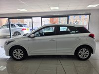 USED 2017 17 HYUNDAI I20 1.2 SE Hatchback 5dr Petrol Manual Euro 6 (84 ps) 