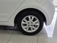USED 2017 17 HYUNDAI I20 1.2 SE Hatchback 5dr Petrol Manual Euro 6 (84 ps) 