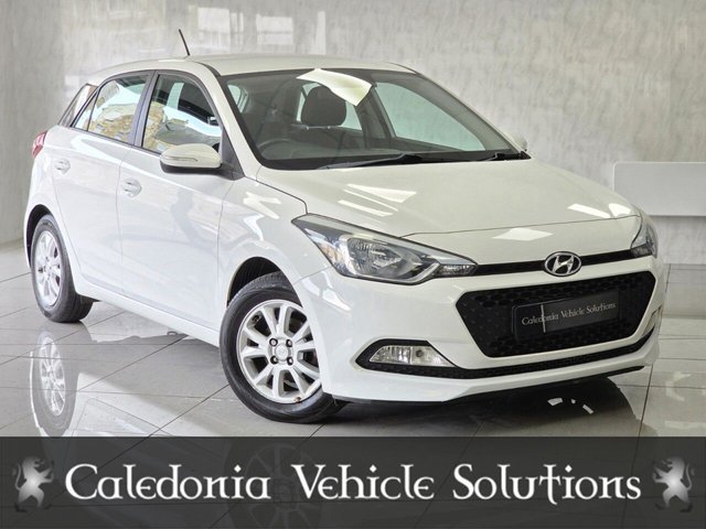 View our Hyundai I20 1.2 SE Hatchback 5dr Petrol Manual Euro 6 (84 ps)