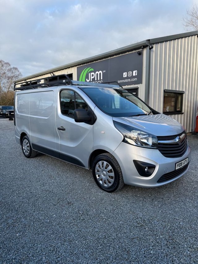 View our VAUXHALL VIVARO