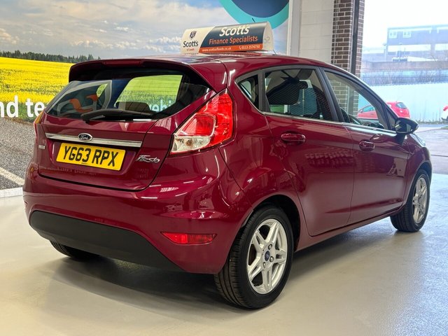 2013 Ford Fiesta 1L Zetec 5dr - Photo 5