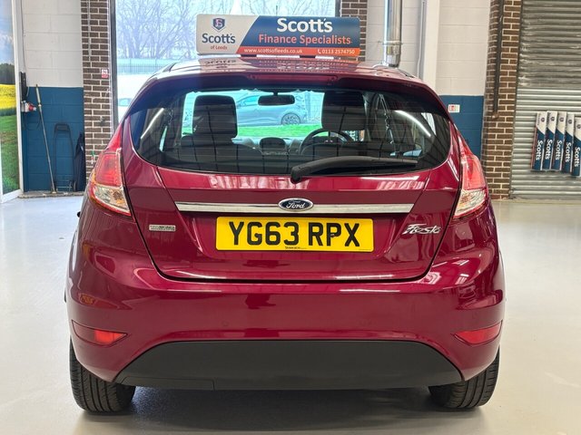 2013 Ford Fiesta 1L Zetec 5dr - Photo 6