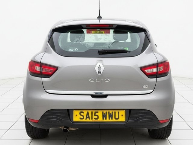 2015 Renault Clio 1.5L Dynamique Medianav 5dr - Photo 2