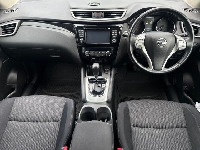 2017 NISSAN QASHQAI - Photo 8