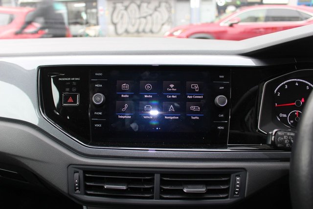 2018 VOLKSWAGEN POLO (2018) - Photo 8