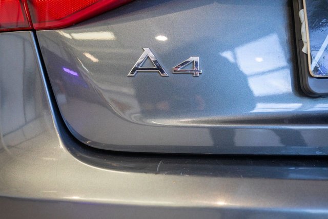 2013 Audi A4 Avant 2L Black Edition 5dr - Photo 12